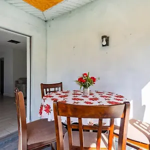 Beautiful In Largo/clearwater Florida-close To Beach And Everything Largo