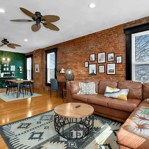Urban Loft 2-story 1br Near Dt On Historic Street Columbus