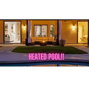 King Bed - High End -westgate Villa. Avondale